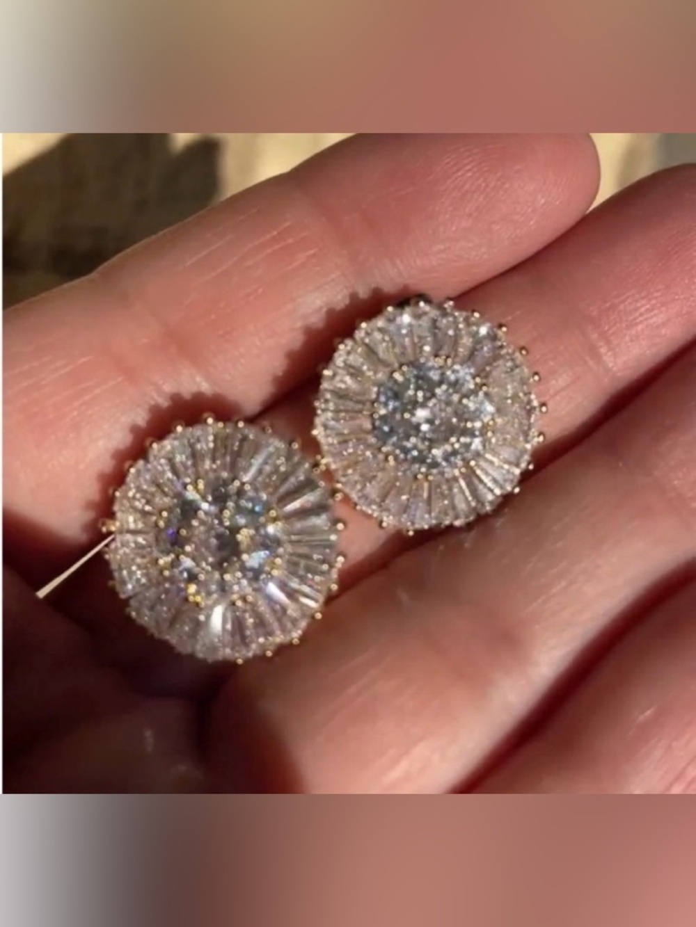 Gold Plated Luxury CZ Zircon & baguettes Round Earrings Elegant New sparkly